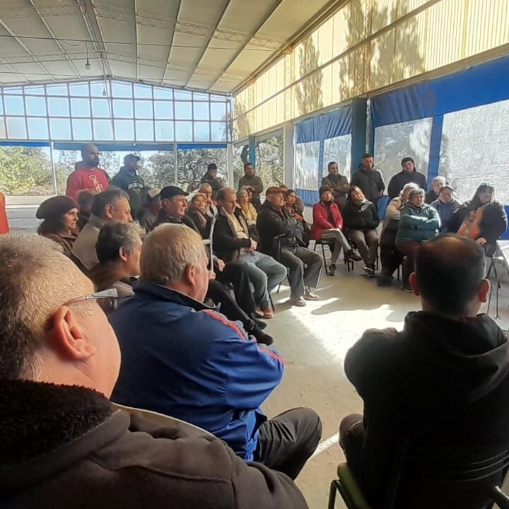 vecinos y autoridades de COPASA