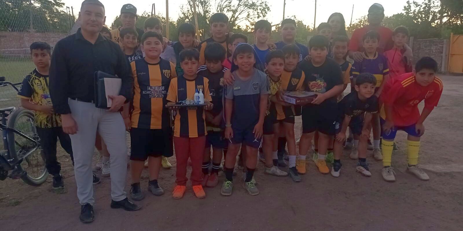 Colaboración Club Atlético de Ischilín